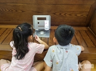 Protecting children from dark side of AI